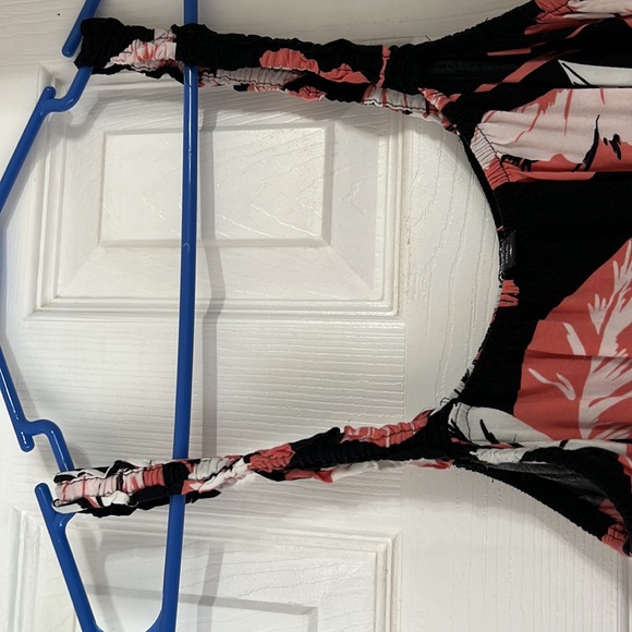 Short Romper - Picture 4 of 4